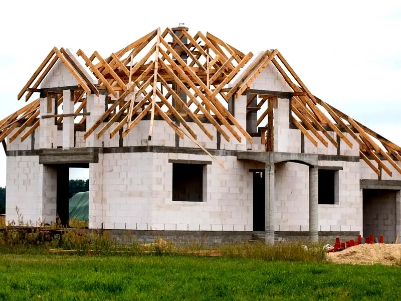 Jak zrealizować marzenie o budowie domu do 300 tys? Praktyczne porady i inspiracje