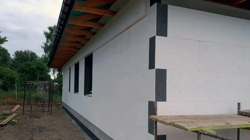 Ocieplenie budynku styropianem — praktyczne porady i najlepsze metody