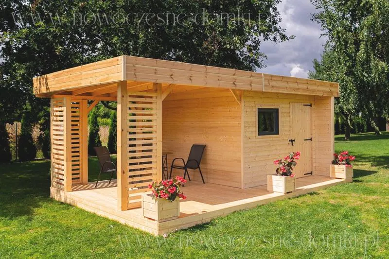 Budowa domku z drewna