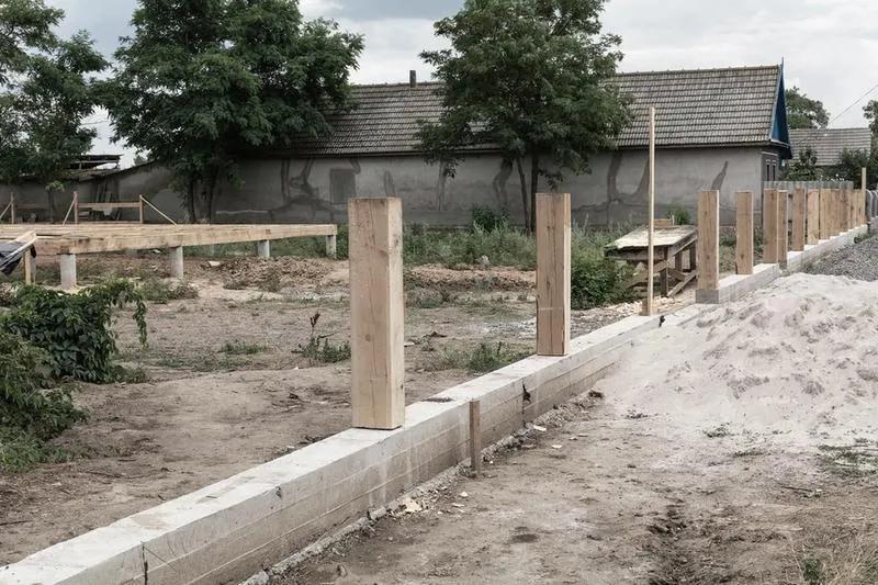 Fundamenty pod ogrodzenie