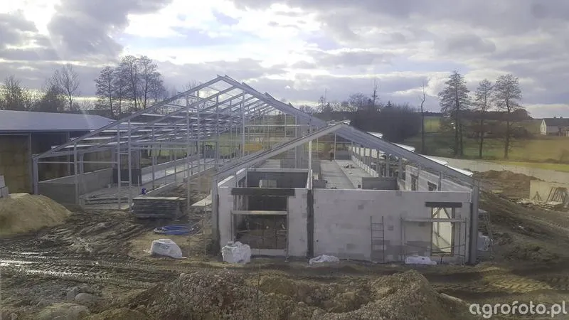 Koszt budowy obory