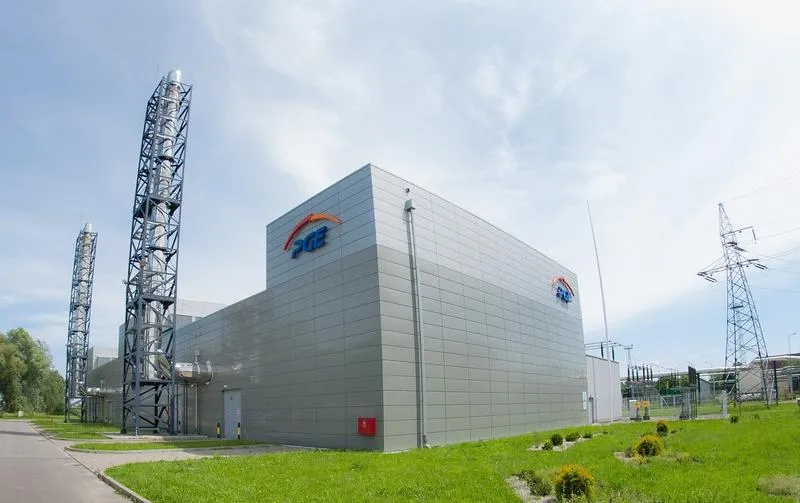 Procedury i uprawnienia pracowników PGE