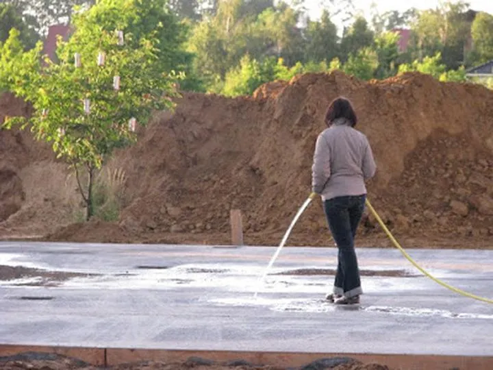 Techniki polewania betonu